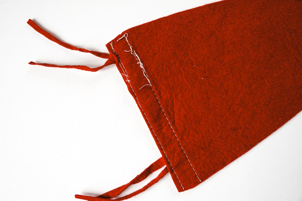 Vtg 50s Harrison, Arkansas Indian Chief Red Souvenir Felt Pennant 17in