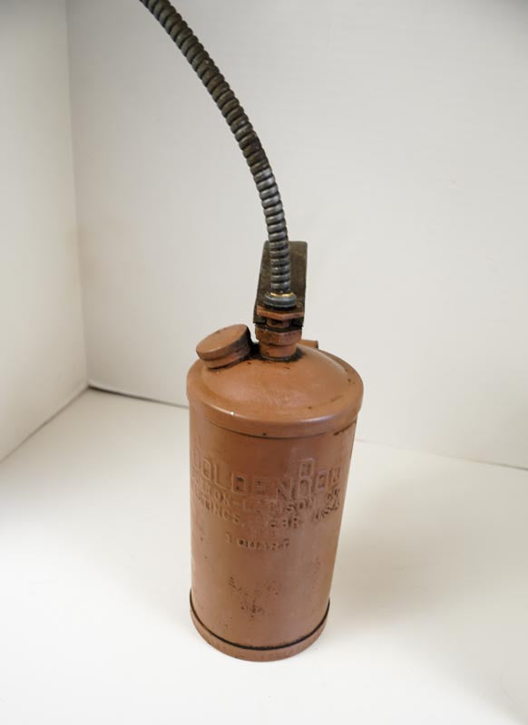 Vintage GoldenRod 1 Quart Oil Can, 15in Flex Spout Hastings, Nebraska