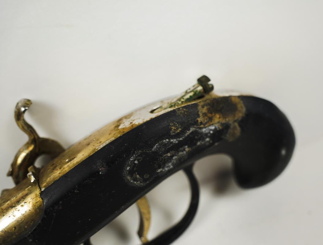 1960'S Flintlock Pistol Shaped Cigarette Lighter 5.75in Black & Gold