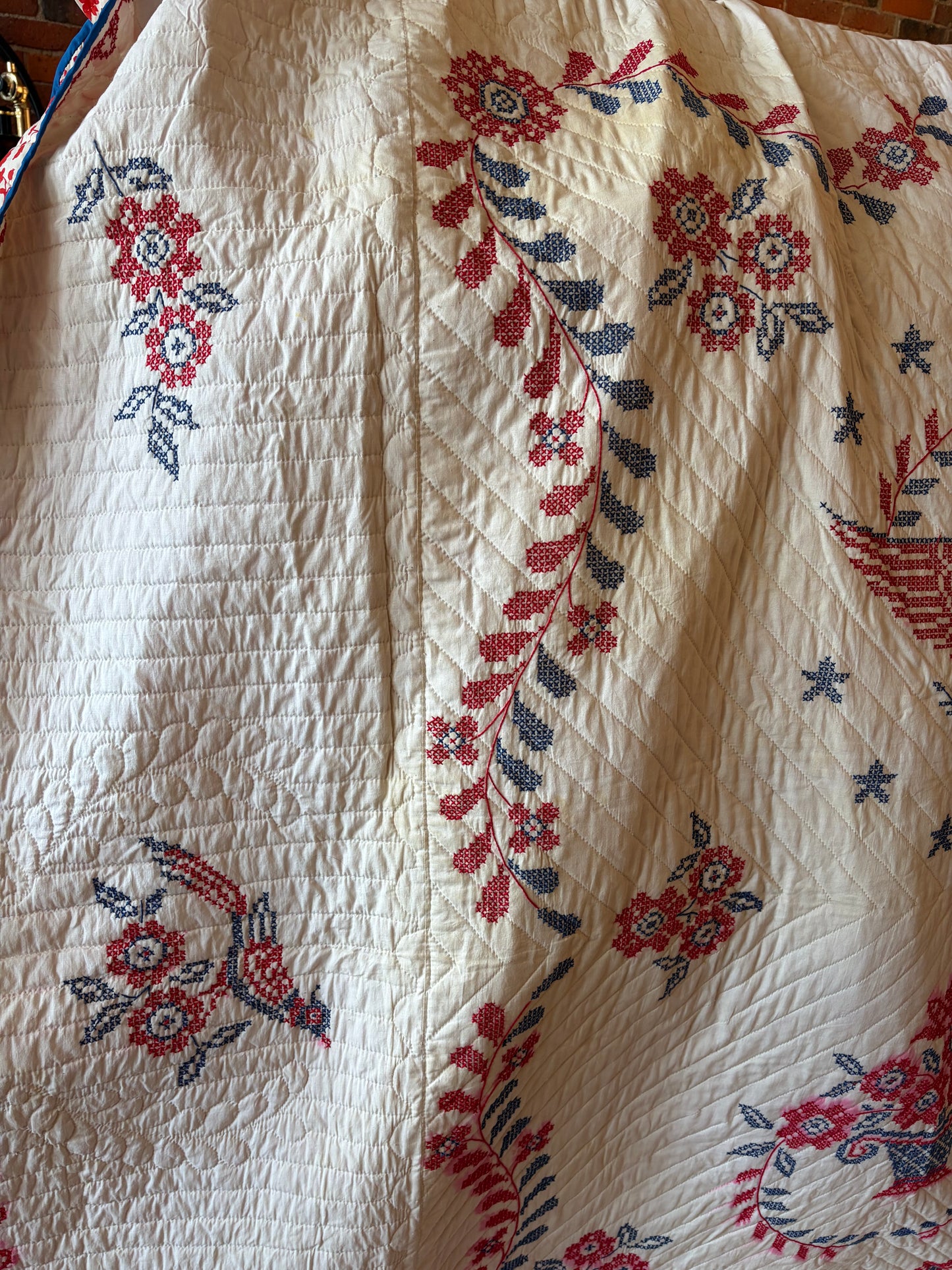 Vintage 70s Patriotic Cross-Stitch Bicentennial Americana Handmade Quilt 81x94