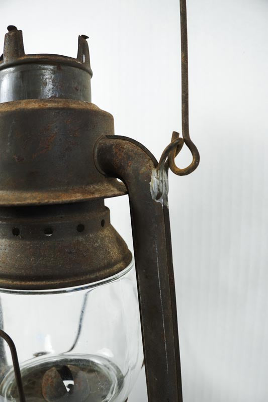 Vtg Triumph No.2 FOC & Co Antique Kerosene Oil Lantern Rusted Metal-missing top