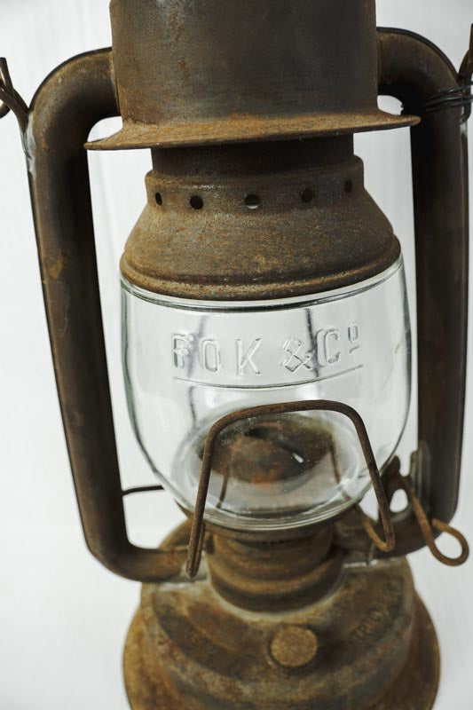 Vtg Triumph No.2 FOC & Co Antique Kerosene Oil Lantern Rusted Metal-missing top
