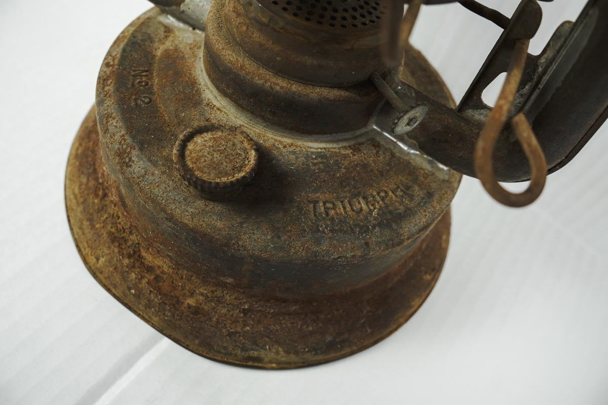 Vtg Triumph No.2 FOC & Co Antique Kerosene Oil Lantern Rusted Metal-missing top