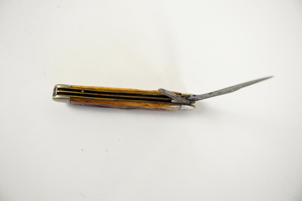 Vintage Sabre 2-Blade 605 Pocket Knife Jigged Japan