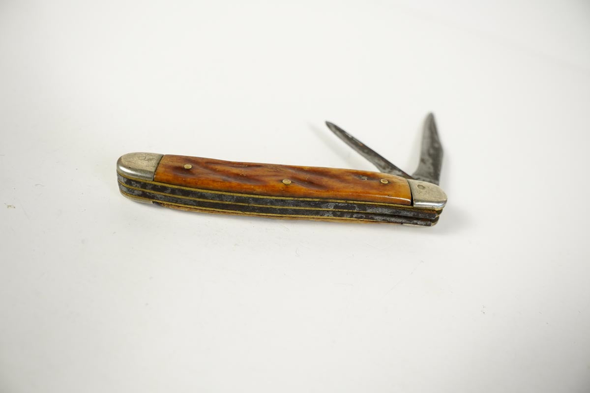 Vintage Sabre 2-Blade 605 Pocket Knife Jigged Japan