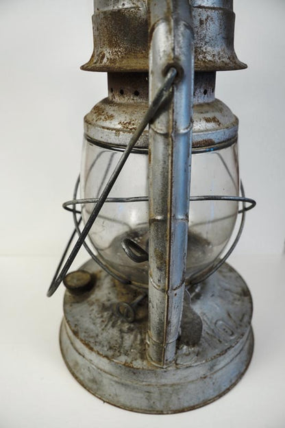 Antique Dietz No. 2 Lite Karosene Oil Railroad/Barn Lantern Grey Metal