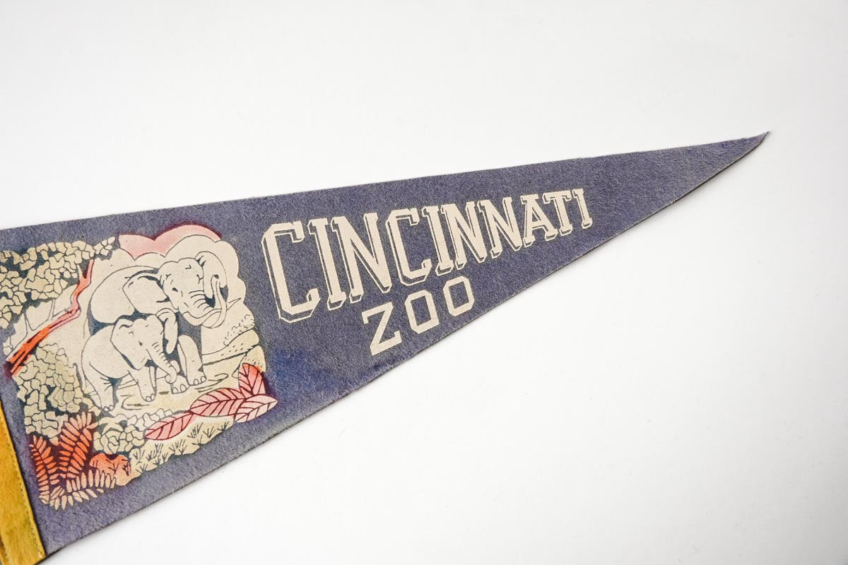 1950's Cincinnati Zoo, Ohio Blue Felt State Pennant Elephant Graphic 17in