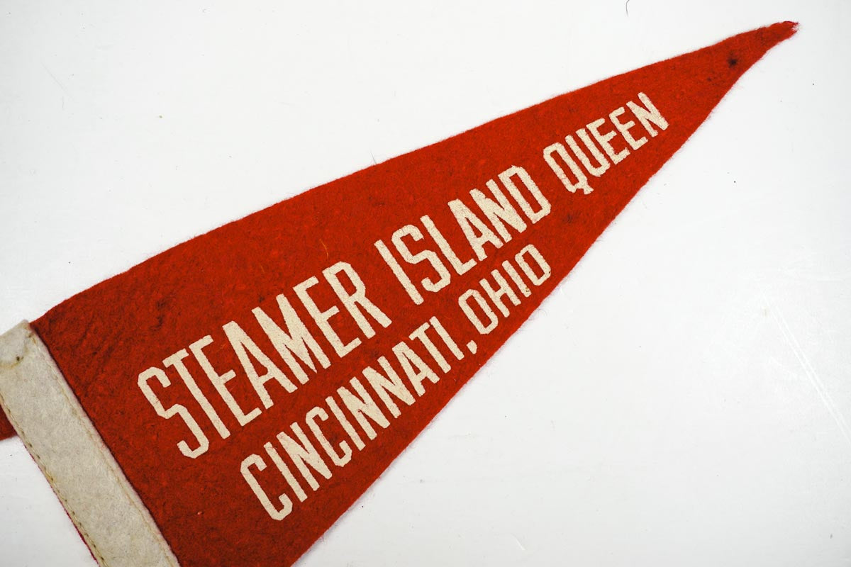 1950's Steamer Island Queen Cincinnati, Ohio Felt State Pennant Red & White