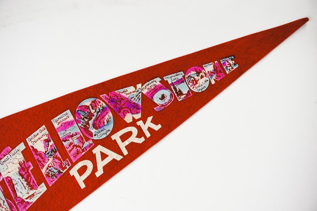 Vtg 50s Yellowstone Ntnl Park Red Felt Pennant Bear with Landmark Graphics 27in