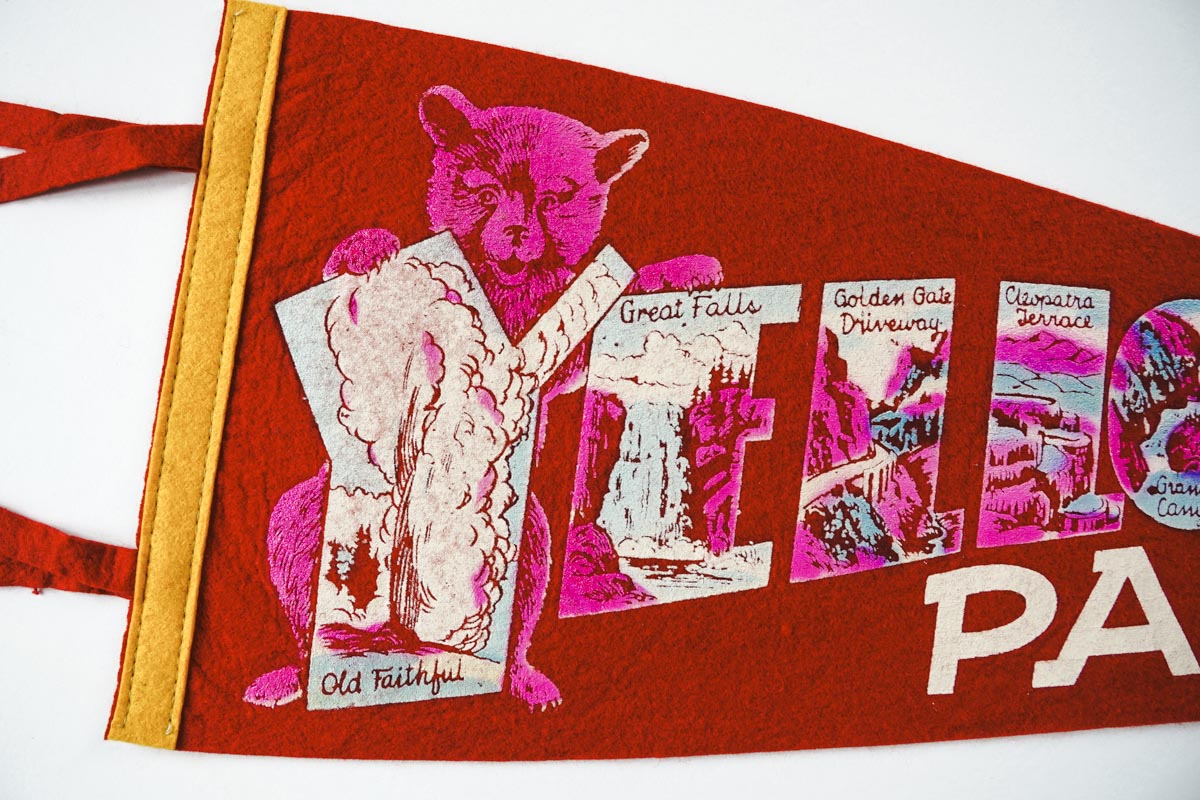 Vtg 50s Yellowstone Ntnl Park Red Felt Pennant Bear with Landmark Graphics 27in