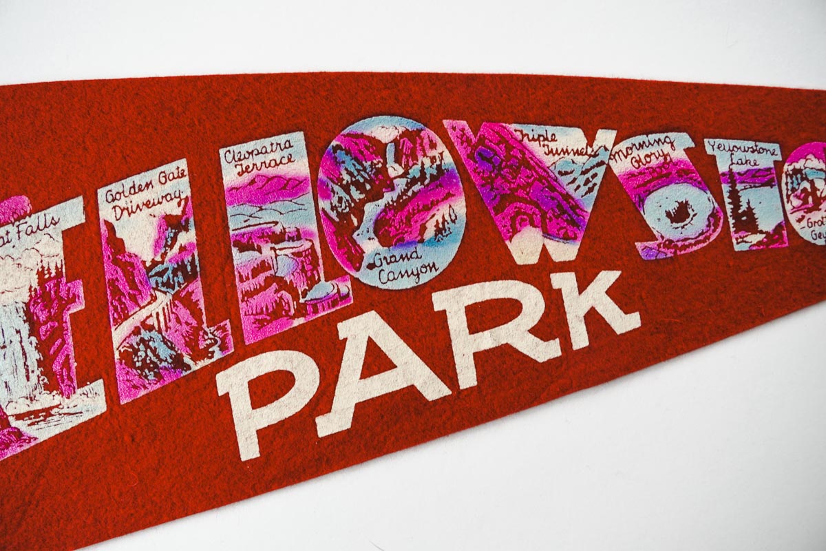 Vtg 50s Yellowstone Ntnl Park Red Felt Pennant Bear with Landmark Graphics 27in