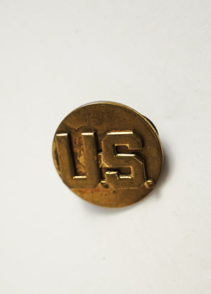 Army WW2 Military Round U.S. Brass Pin Gold Tone Collar Disc Lapel Pin