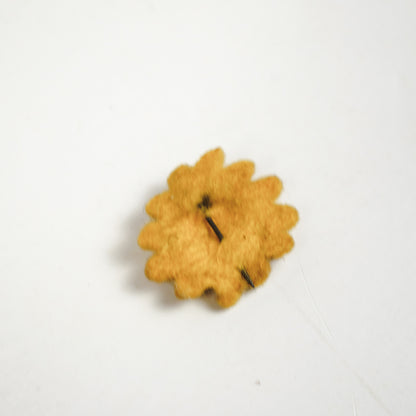 Vtg Landon Knox GOP 1936 Presidential Campaign Pin Pinback Button Yellow 5/8in
