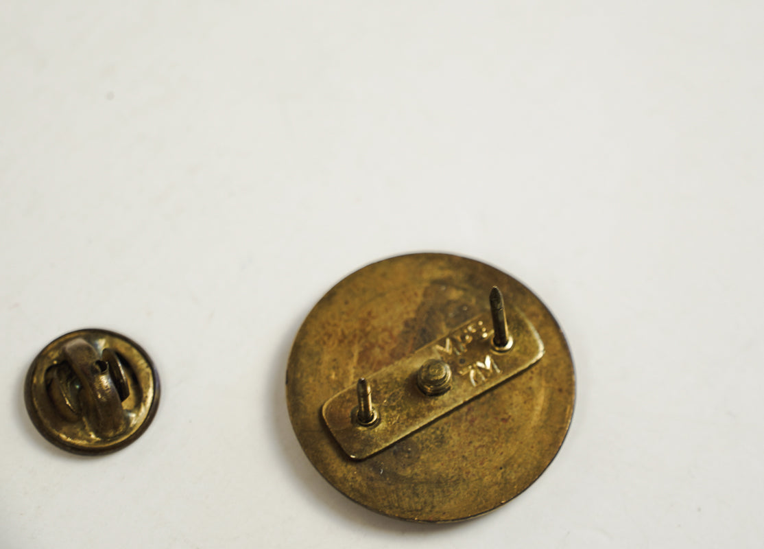 Army WW2 Military Round U.S. Brass Pin Gold Tone Collar Disc Lapel Pin