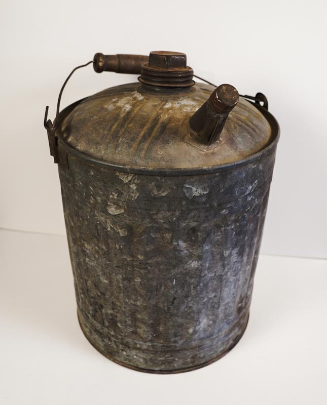 Vtg 1 Gallon Primitive Rustic Farm Gas Oil Kerosene Can Galvanized Metal