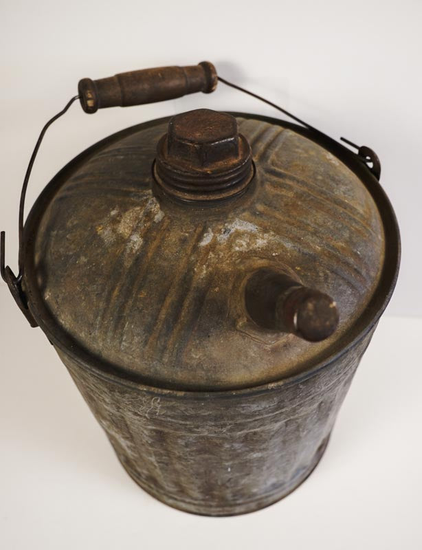 Vtg 1 Gallon Primitive Rustic Farm Gas Oil Kerosene Can Galvanized Metal