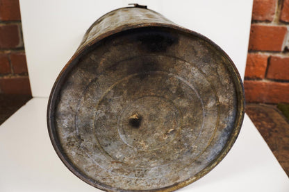 Vtg 1 Gallon Primitive Rustic Farm Gas Oil Kerosene Can Galvanized Metal