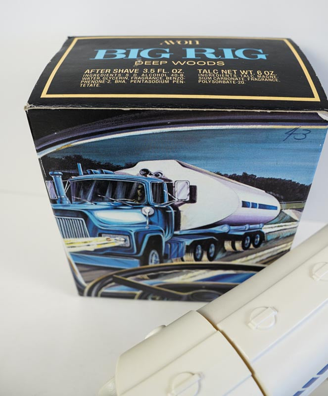 Avon Big Rig Wild Country Truck After Shave Semi Truck with Original Box