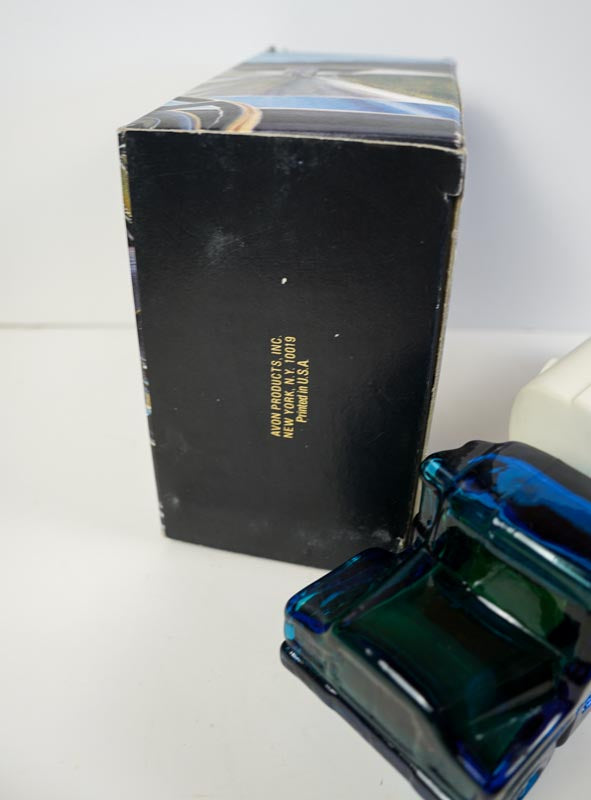 Avon Big Rig Wild Country Truck After Shave Semi Truck with Original Box