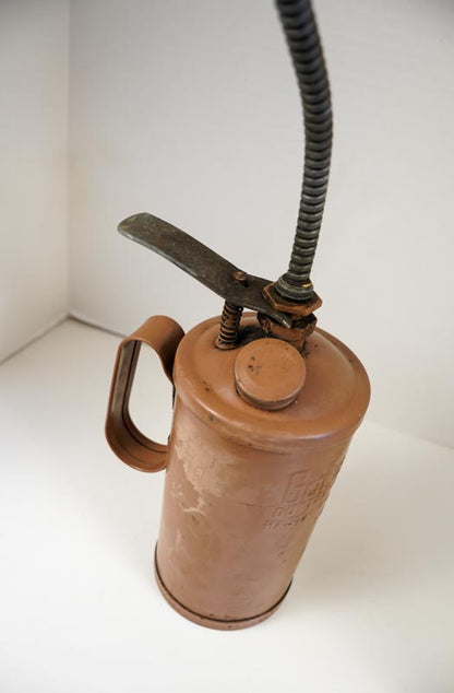 Vintage GoldenRod 1 Quart Oil Can, 15in Flex Spout Hastings, Nebraska