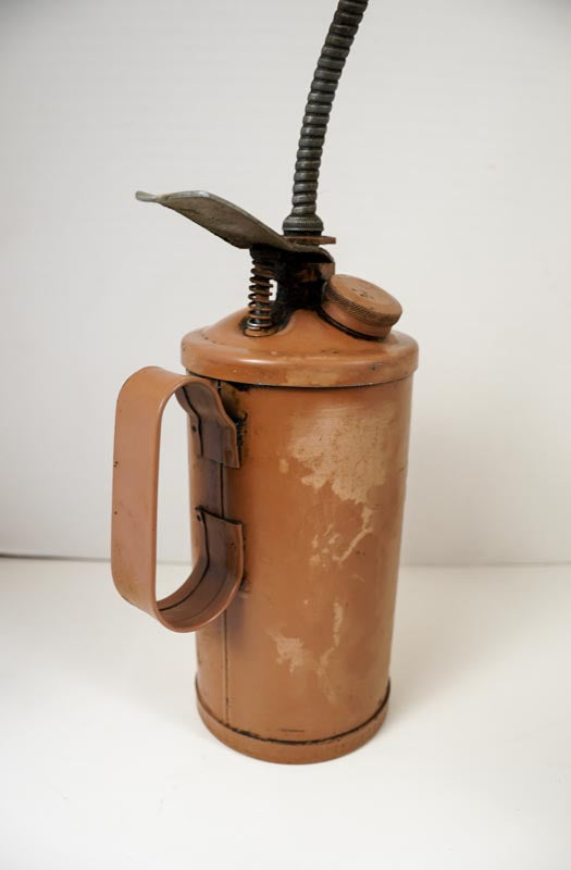 Vintage GoldenRod 1 Quart Oil Can, 15in Flex Spout Hastings, Nebraska