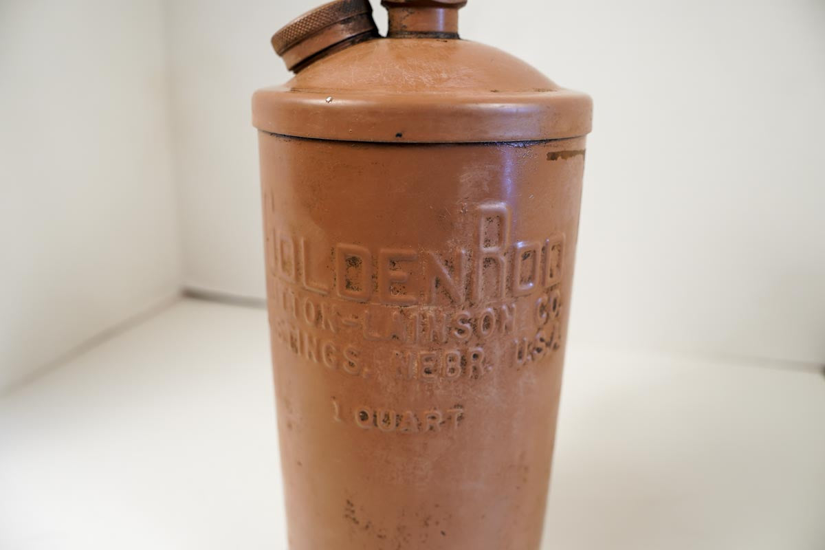 Vintage GoldenRod 1 Quart Oil Can, 15in Flex Spout Hastings, Nebraska