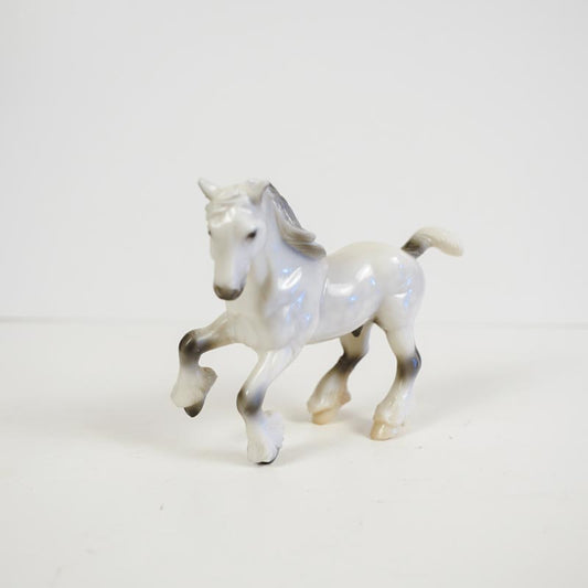Breyer Stablemate Light Gray Clydesdale Horse Glossy Grey Dapple