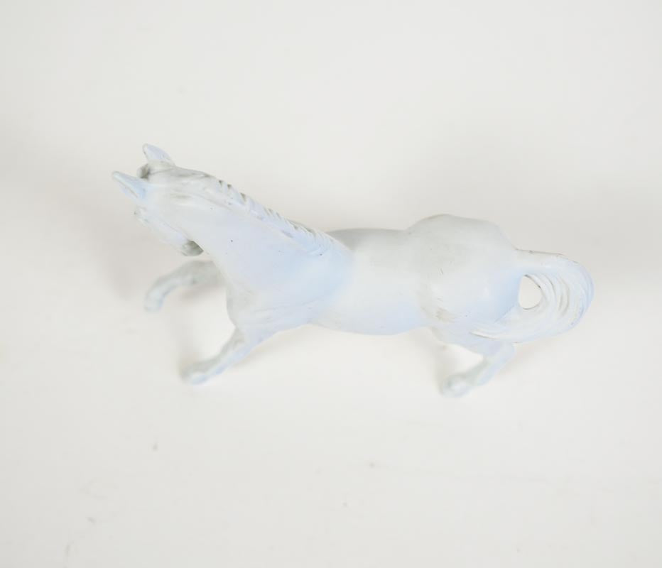 Vintage Breyer Stablemate Factory Unpainted Canter Warmblood Model Horse