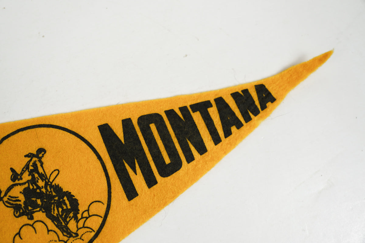Montana Pennant State Souvenir Cowboy Horse Bucking Felt Flag Yellow/Black