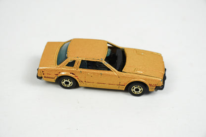 1981 Hot Wheels Datsun 200SX Gold Metal Flake 1:64 Scale Die Cast Car