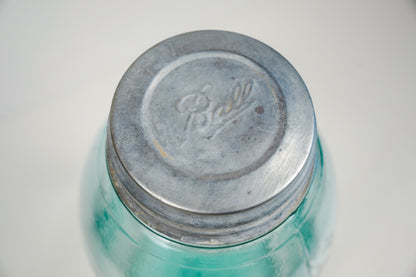 Vtg Atlas Strong Shoulder Blue Mason Canning Jar 64oz Half-Gallon Ball Zinc Lid