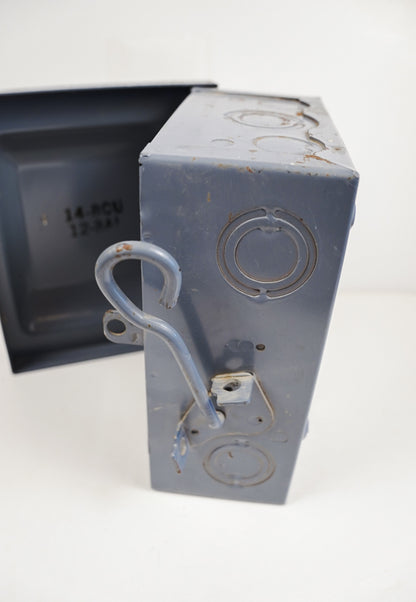 Wadsworth Breaker Box 30amp Cat No. N25 Old House Metal Electric Box