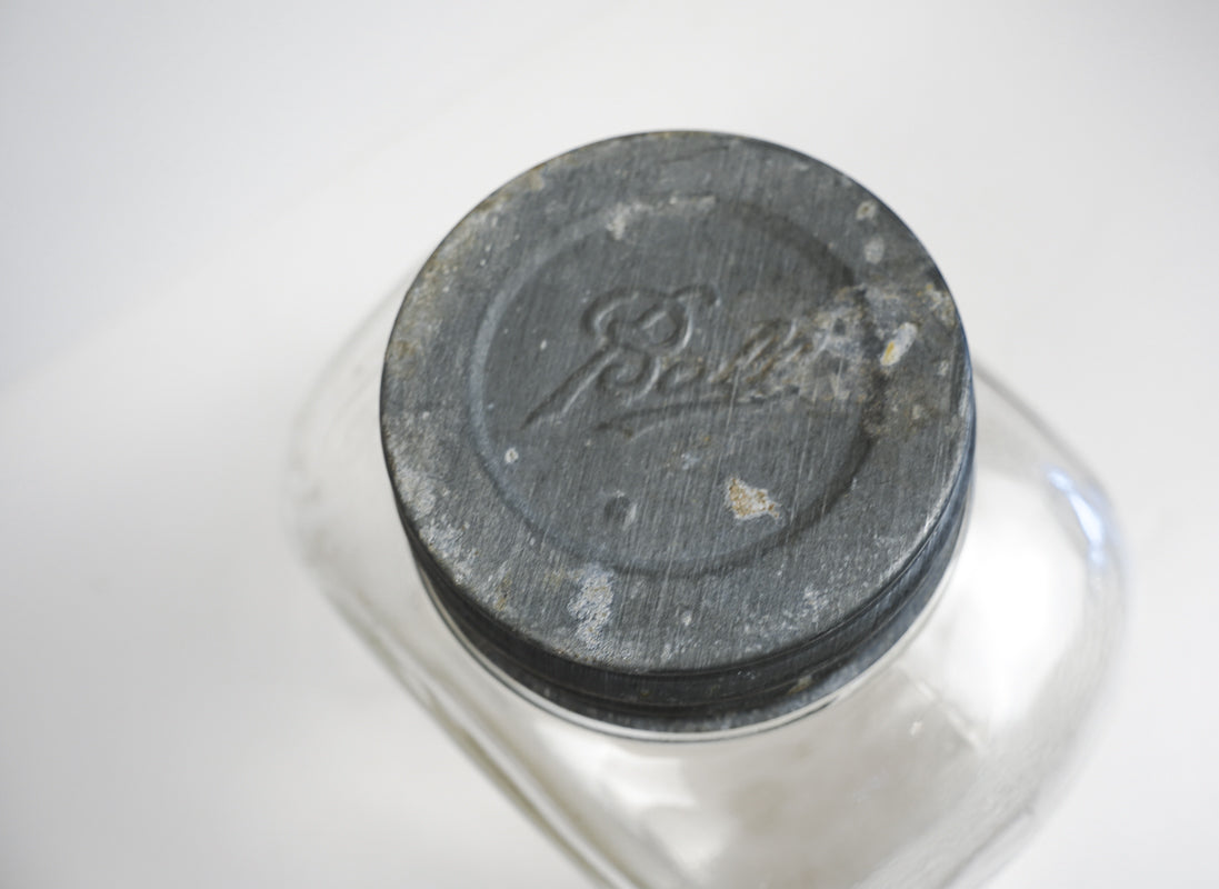 Hazel Atlas 5427 Ribbed Glass Coffee Jar With Ball Zinc Lid