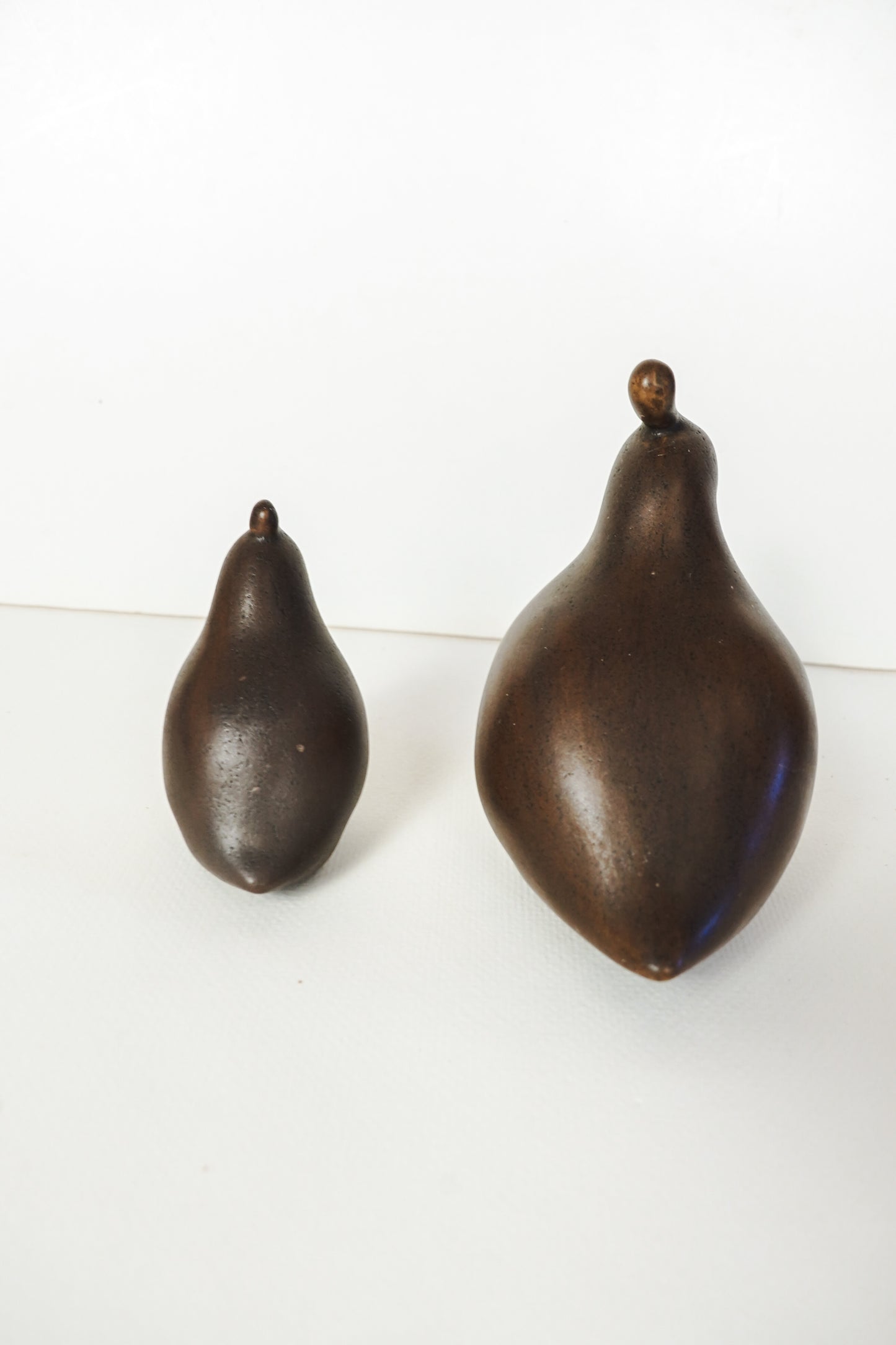 Duncan Modern MCM Set Of 2 Ceramic Mold Brown Quail Figurines Pottery Hen & Chick