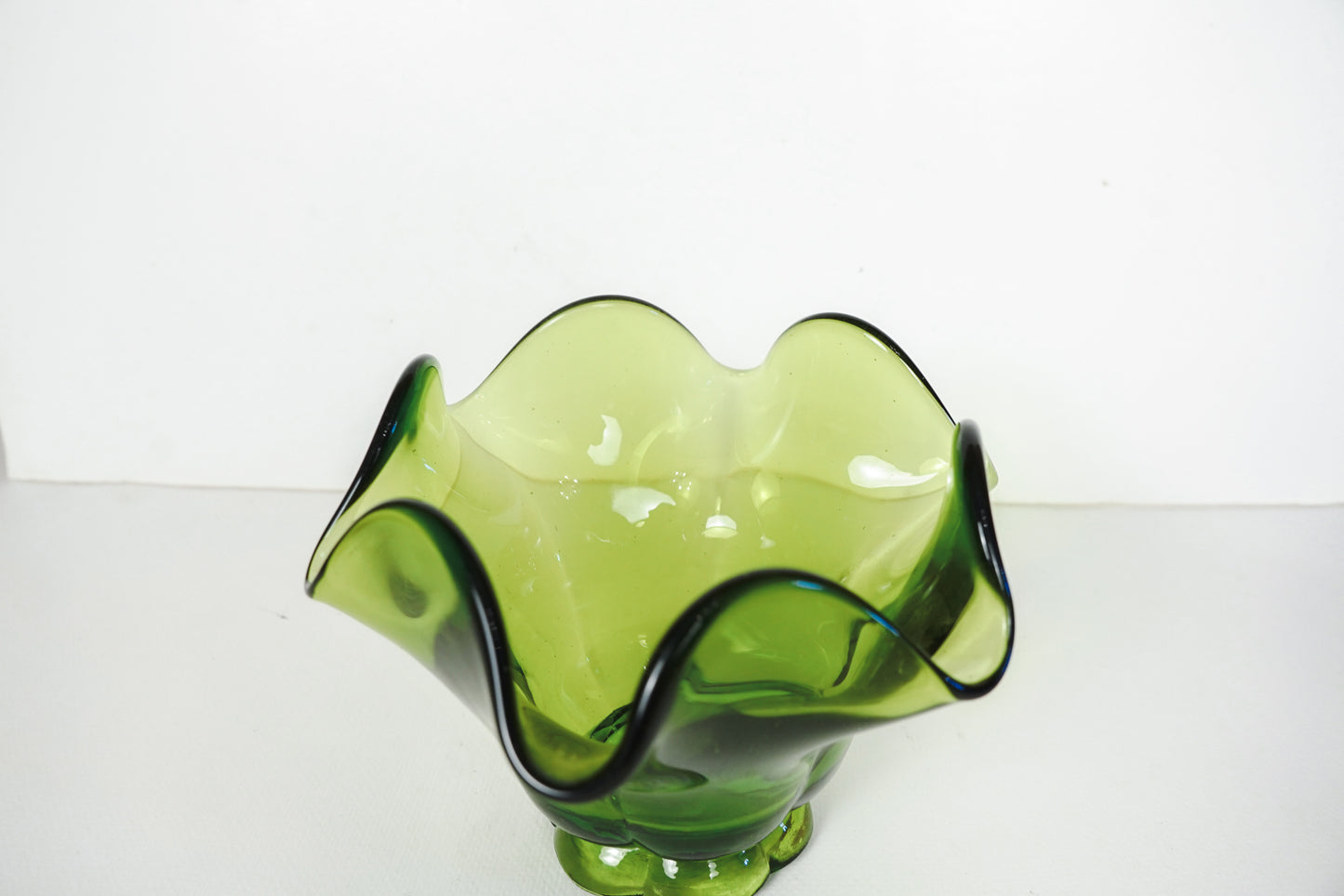 Vintage MCM Green Glass Pedestal Dish Bowl 4in With Ruffled Edges