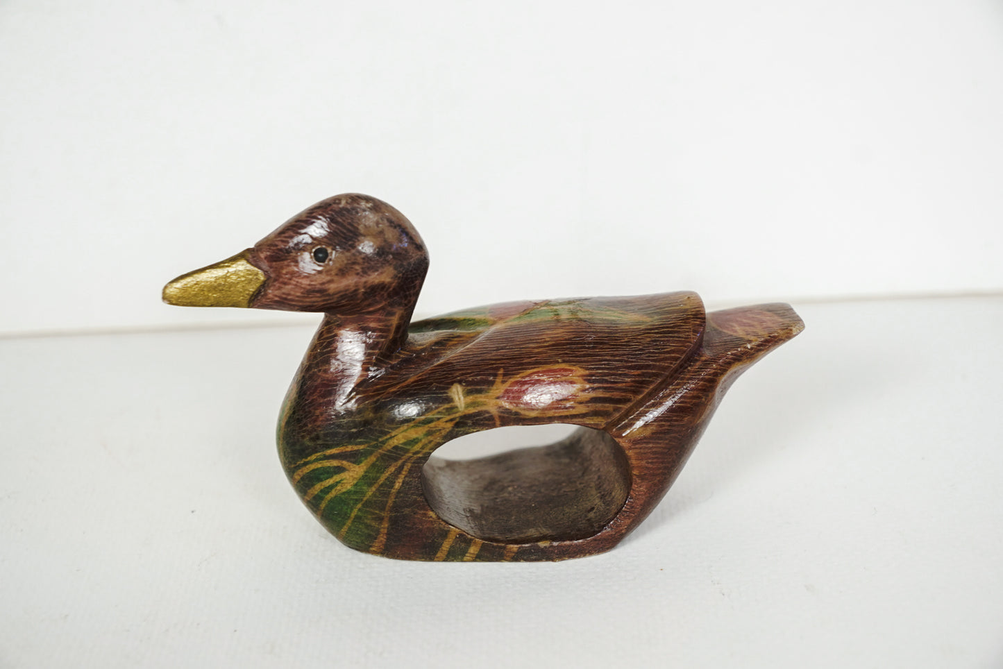 Vintage Hand Painted Carved Wooden Duck Decoy Napkin Ring Holder