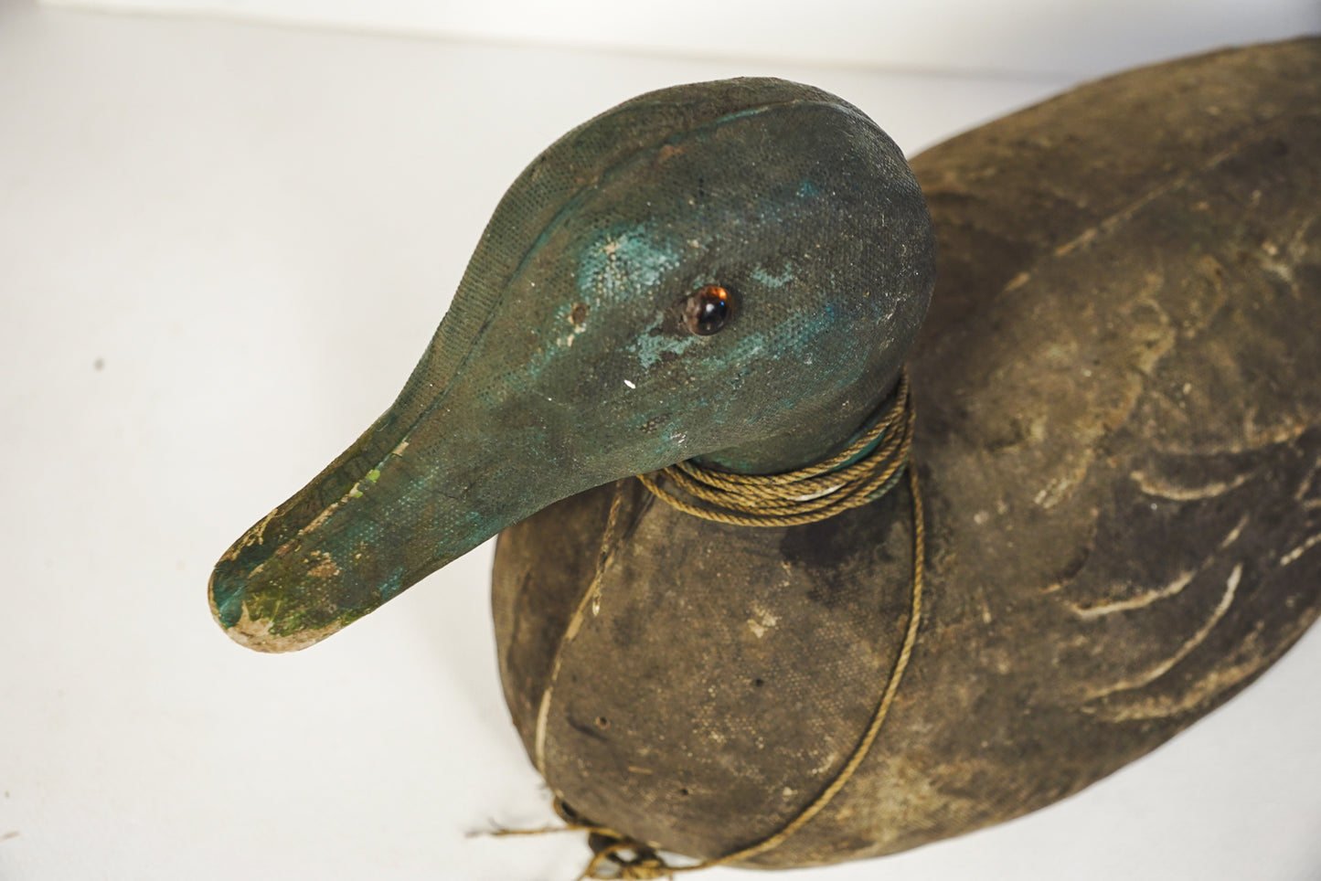 Vintage Victor Veri-Lite Duck Hunting Decoy Animal Trap Co LItitz PA Glass Eye
