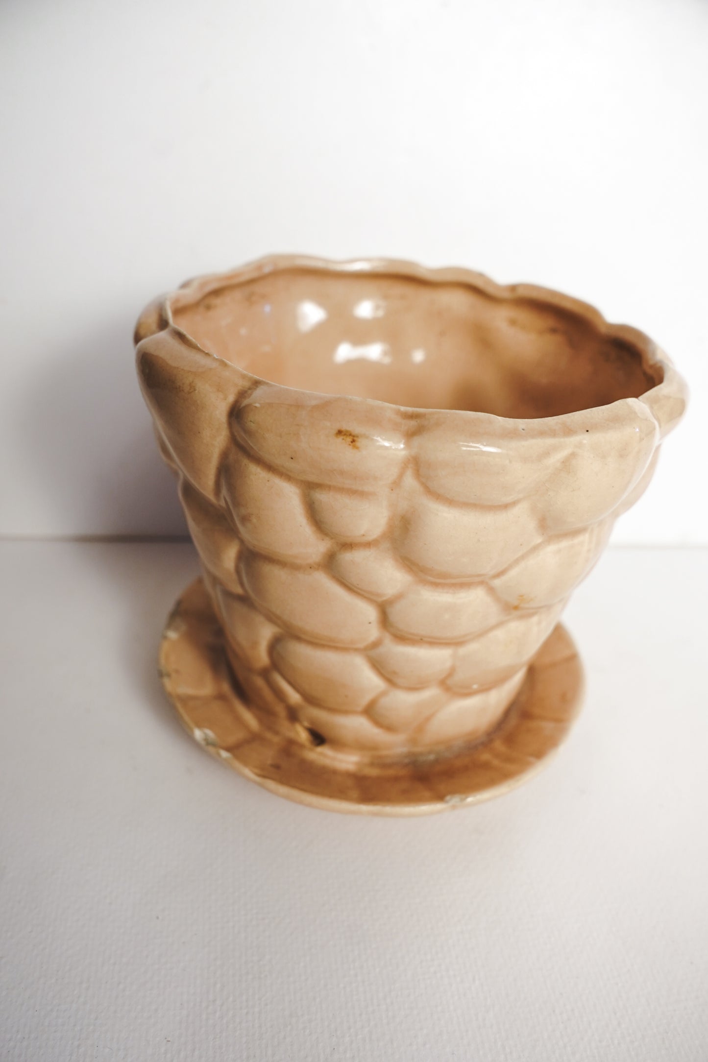 Vintage 1930s Brush McCoy Pottery Peach Pink Pebble Flower Pot 5.5in Planter