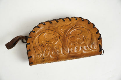 Leather Hand Tooled Badlands, SD Souvenir Coin Purse Zippered