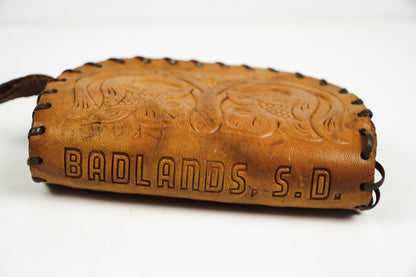 Leather Hand Tooled Badlands, SD Souvenir Coin Purse Zippered