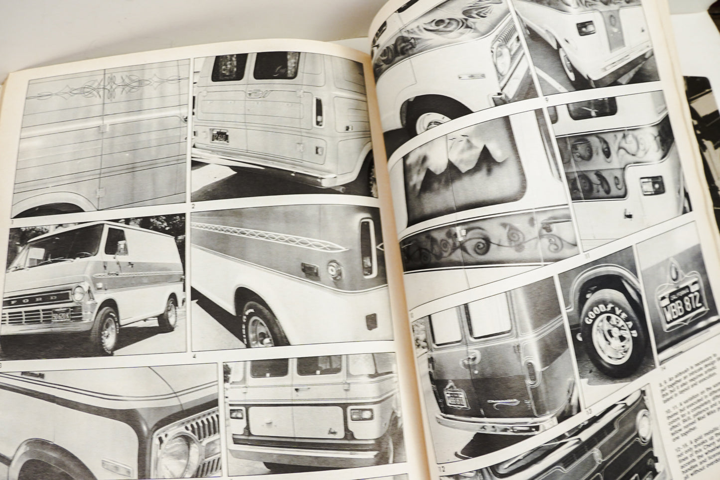 The Complete Book of Pickups & Vans 1972
