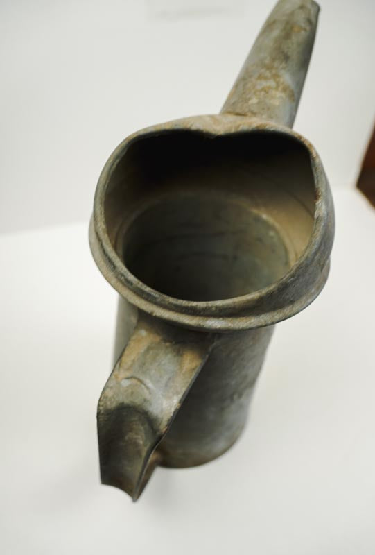 Vintage 1930's Motor Oil Galvanized Metal 1 Quart Can Pour Spout with Handle