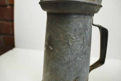 Vintage 1930's Motor Oil Galvanized Metal 1 Quart Can Pour Spout with Handle