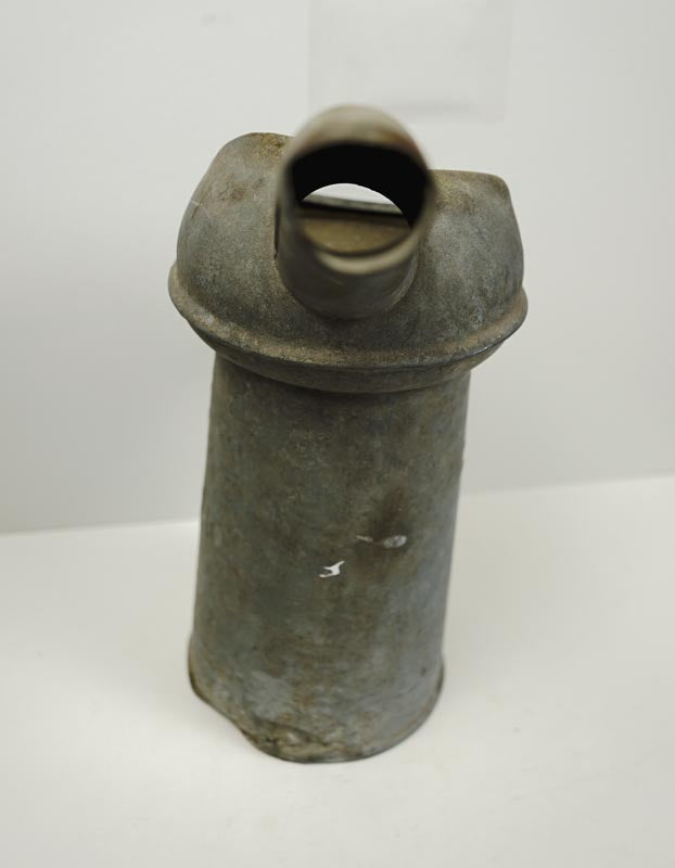Vintage 1930's Motor Oil Galvanized Metal 1 Quart Can Pour Spout with Handle