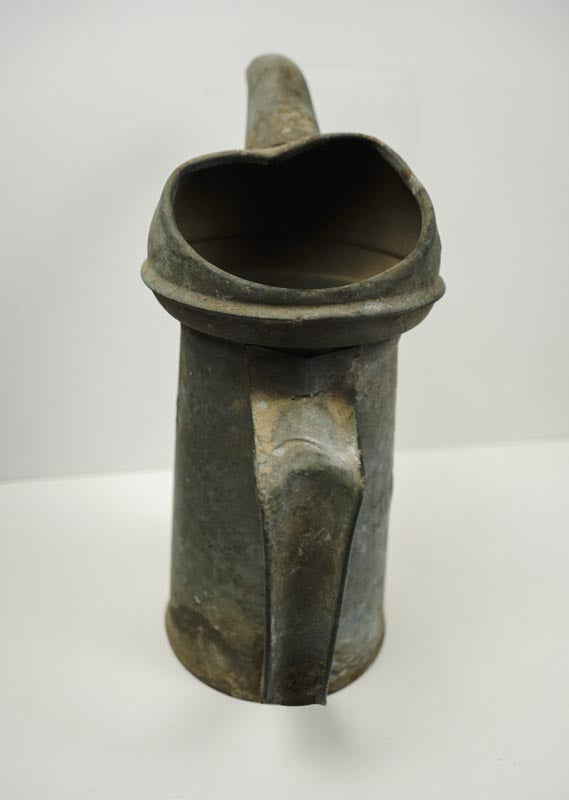 Vintage 1930's Motor Oil Galvanized Metal 1 Quart Can Pour Spout with Handle