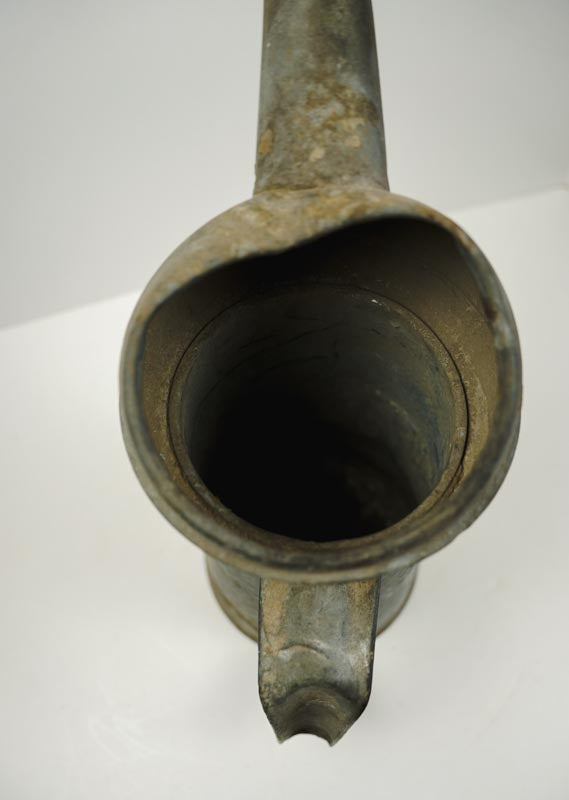Vintage 1930's Motor Oil Galvanized Metal 1 Quart Can Pour Spout with Handle