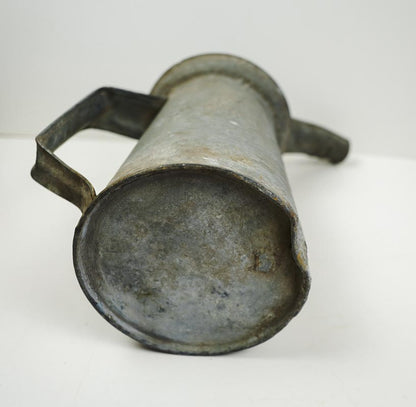 Vintage 1930's Motor Oil Galvanized Metal 1 Quart Can Pour Spout with Handle