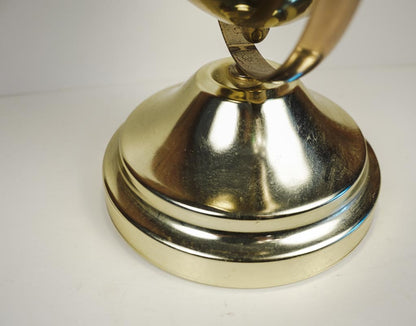 Vintage P&A Risdon Eagle Gimballed Brass Oil Lamp Swaying Table or Wall Mount