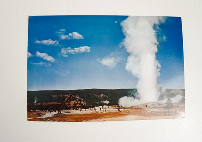 Yellowstone National Park Giant Post Cards Unused Set of 6 Different Cards