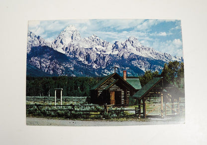 Yellowstone National Park Giant Post Cards Unused Set of 6 Different Cards